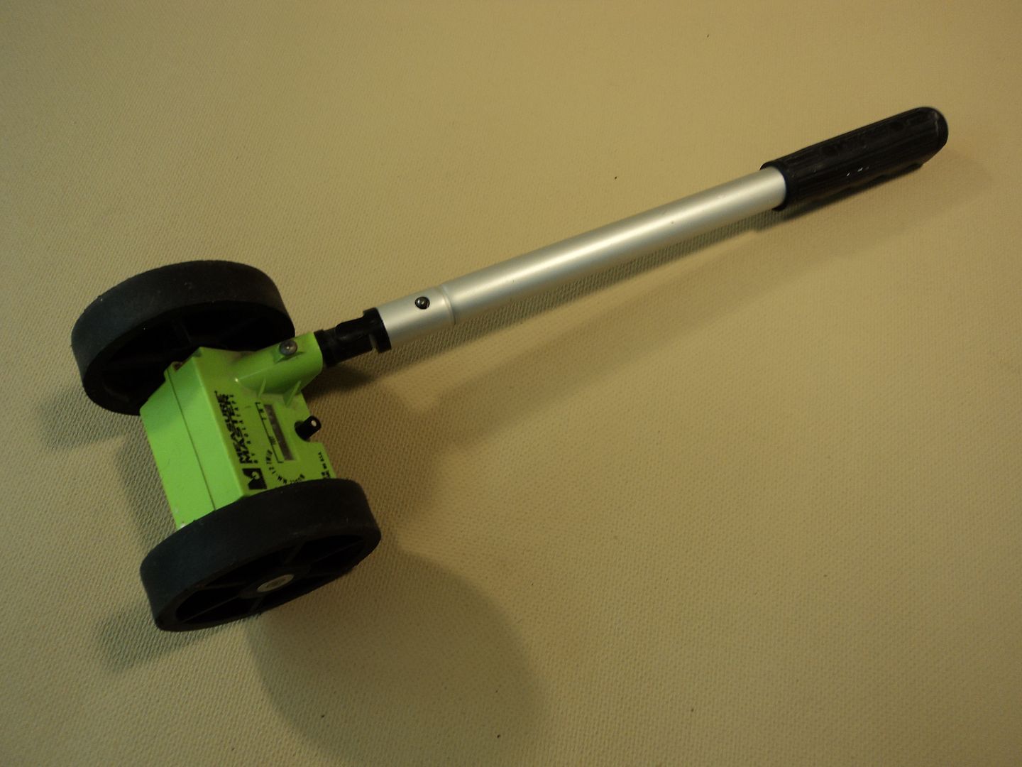 Rolatape Measure Master Measuring Wheel Green/Black Feet Inches MM12